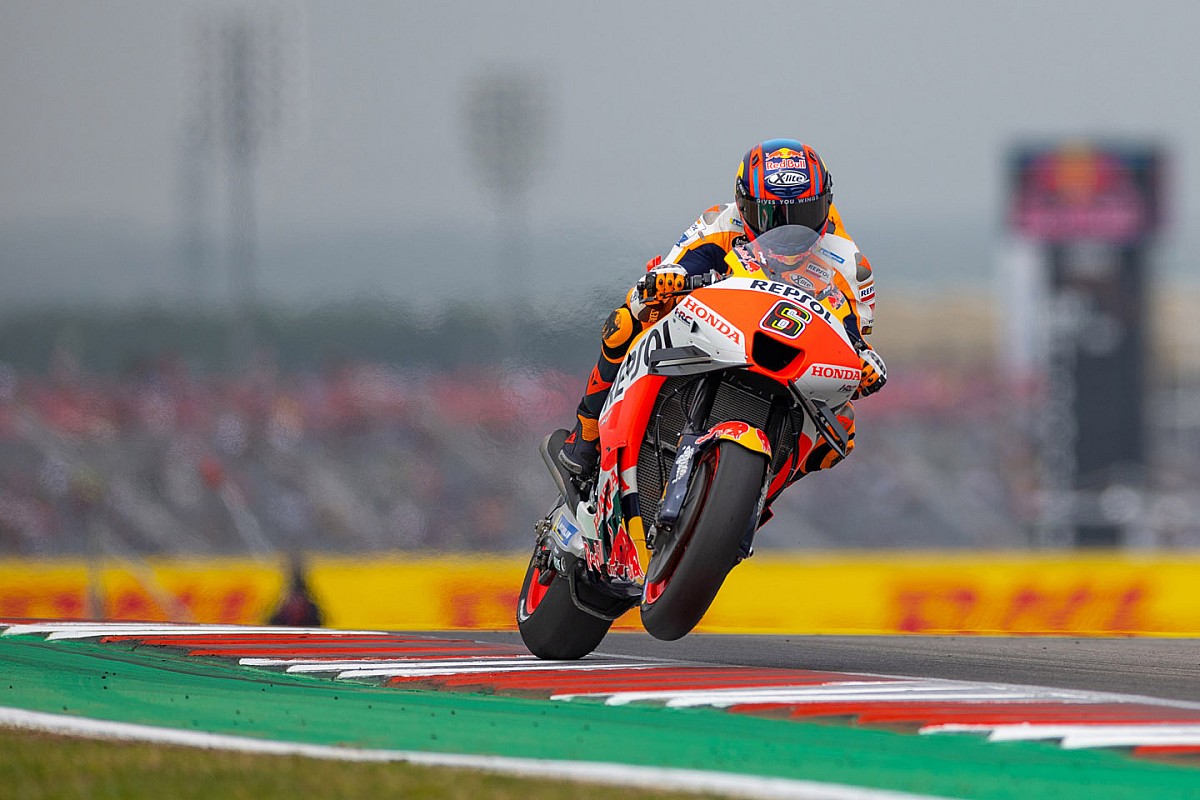 stefan-bradl-repsol-honda-team.jpg